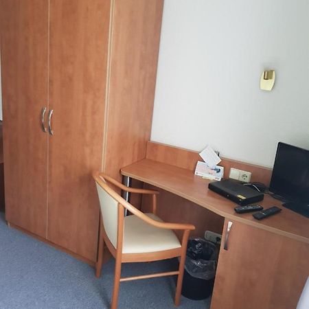 Calbe Hotel Zur Altstadt מראה חיצוני תמונה