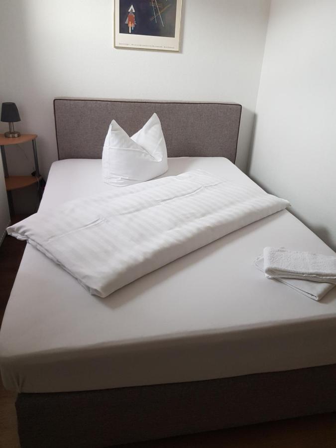 Calbe Hotel Zur Altstadt מראה חיצוני תמונה