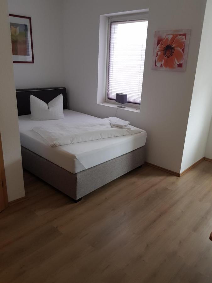 Calbe Hotel Zur Altstadt מראה חיצוני תמונה