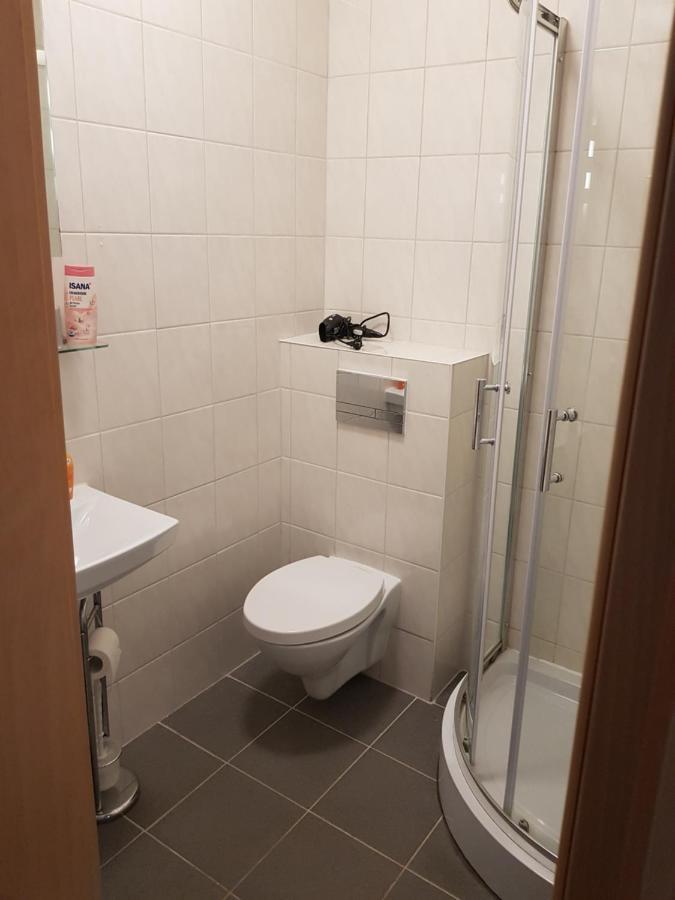 Calbe Hotel Zur Altstadt מראה חיצוני תמונה