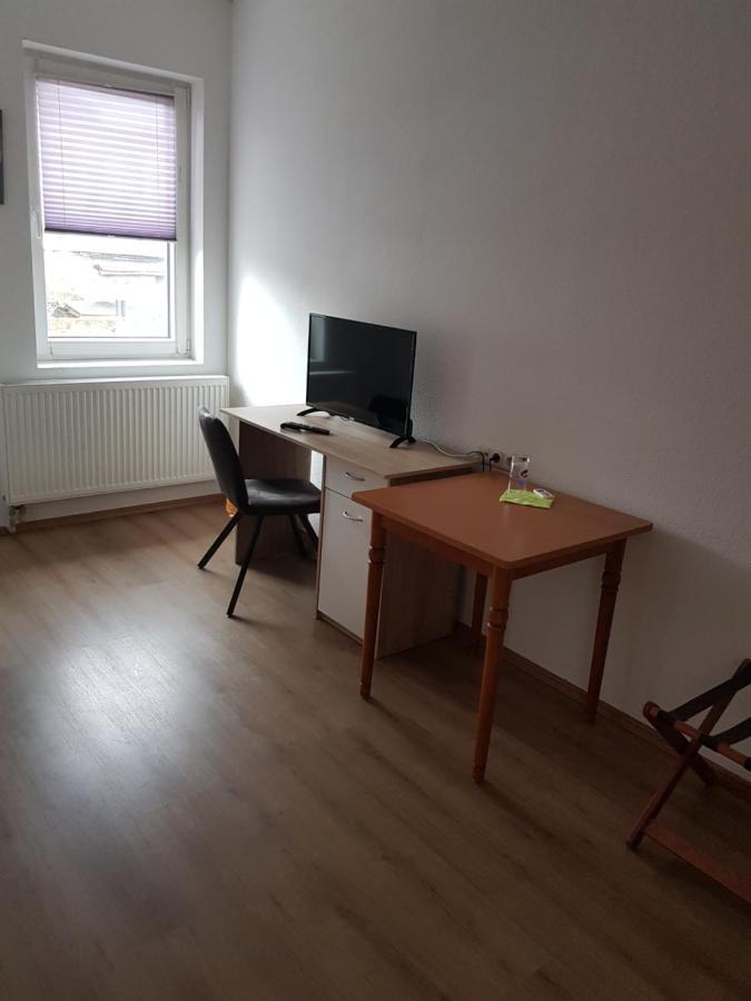 Calbe Hotel Zur Altstadt מראה חיצוני תמונה