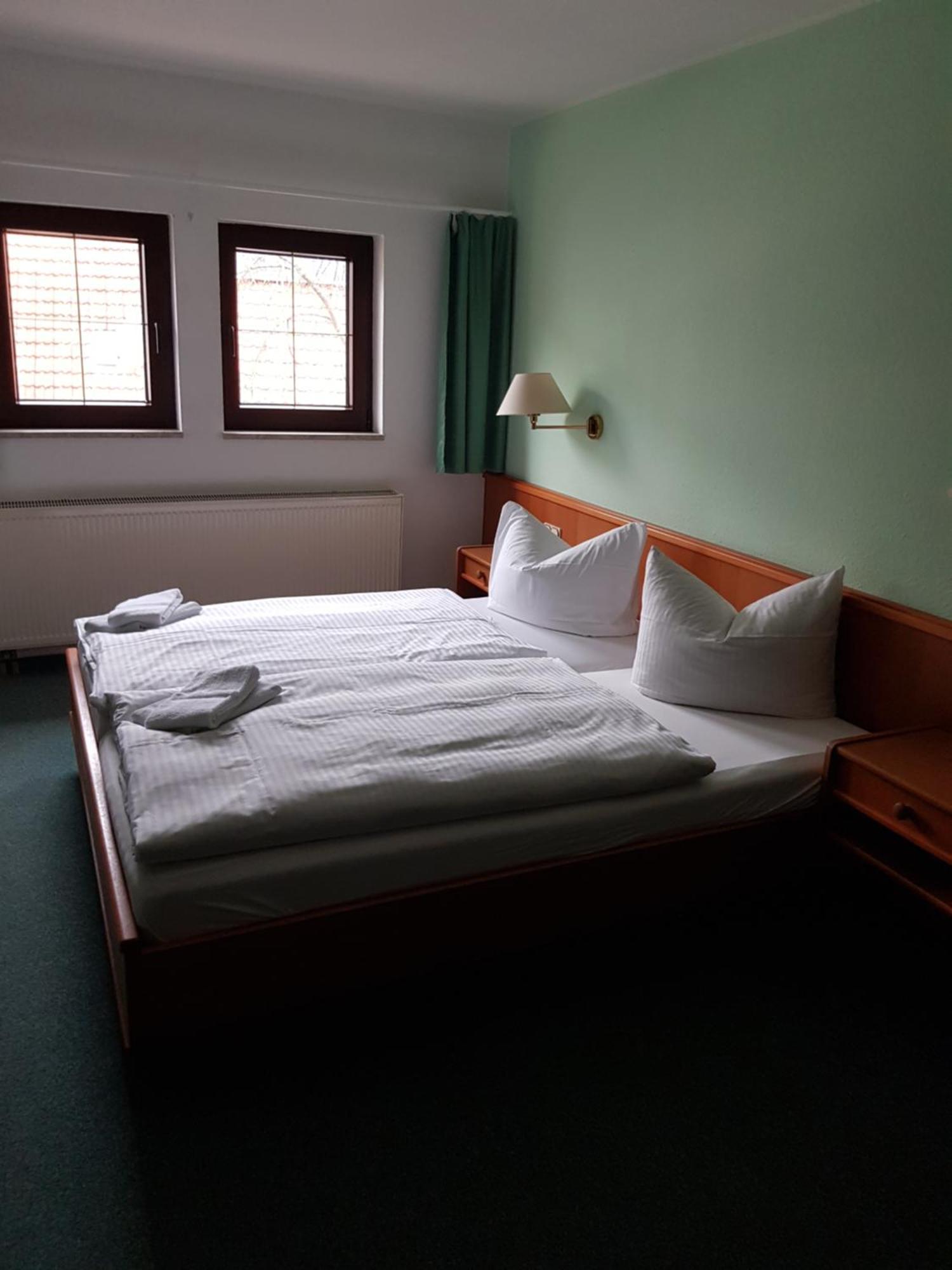 Calbe Hotel Zur Altstadt מראה חיצוני תמונה